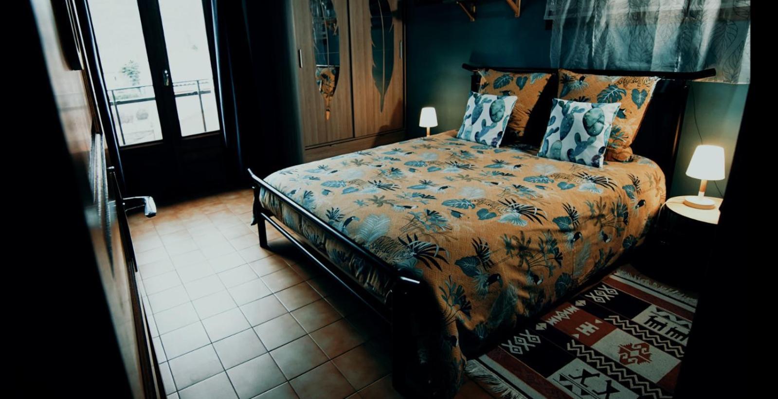 Le Nopal Bleu Apartment ตาฮาสกง-ซูร์-อารีแยฌ ภายนอก รูปภาพ